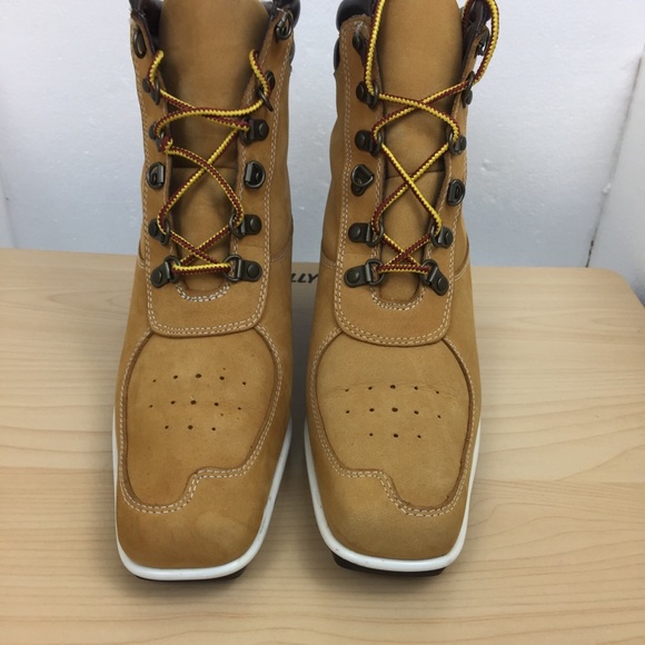 timbs womens boots